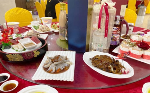 С����100���ϯף����130��