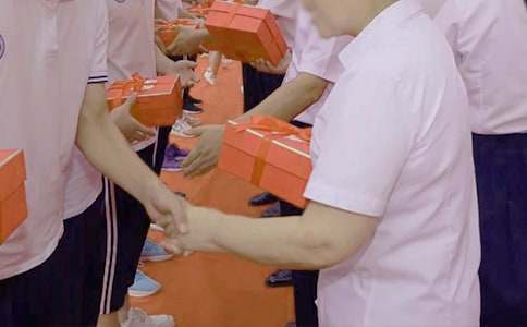 �������Ը壨�ر���