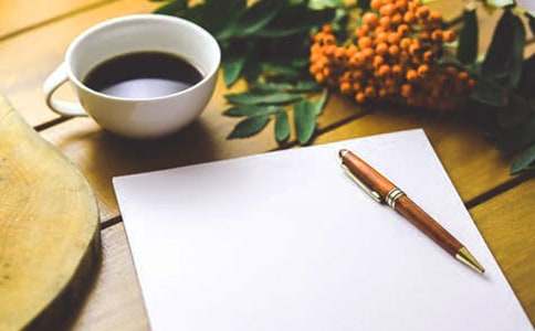 ����ѩ�µ�С�ݶ����