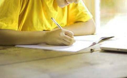 ���Ͼ��¶����