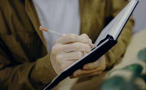 小猪唏哩呼噜读后感