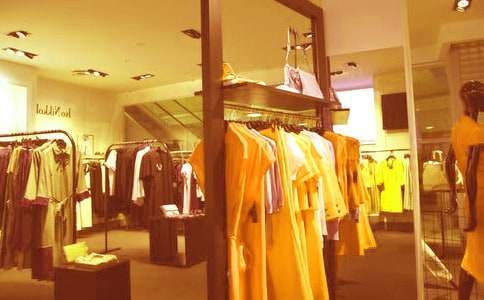 ��װ���ۺ�ͬ[����15ƪ]