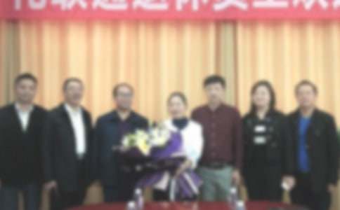 ��ҵ���ͻ��쵼������