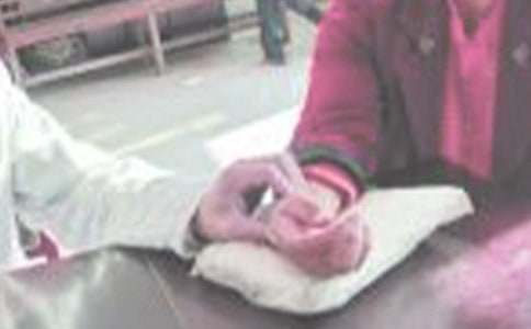 《学会看病》教学反思