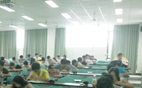 学生考试前动员演讲稿