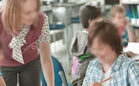 老师追悼会学生发言稿优选