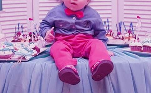 满月宴主持词汇编7篇