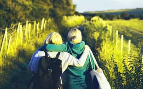 ���ر���ͬѧ�����뺯3ƪ