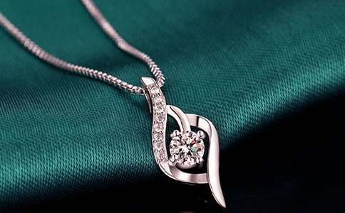 《项链》读后感