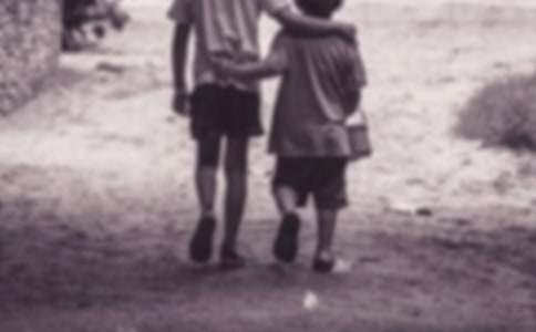 ���¾�����ɽ���ֵܽ�ѧ���