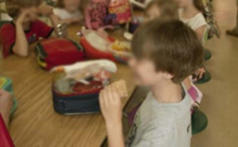 幼儿园大班美术活动教案