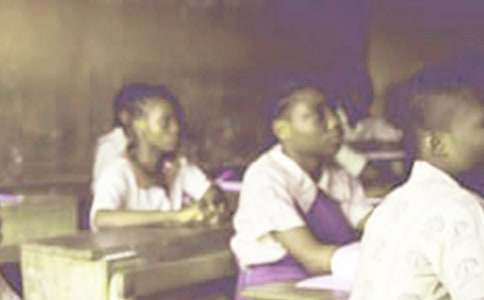 ����Ʒ����ѧ�����ҽ��ܷ��ļ�����ƪ