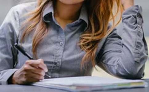 �йظ��е�һ������4ƪ